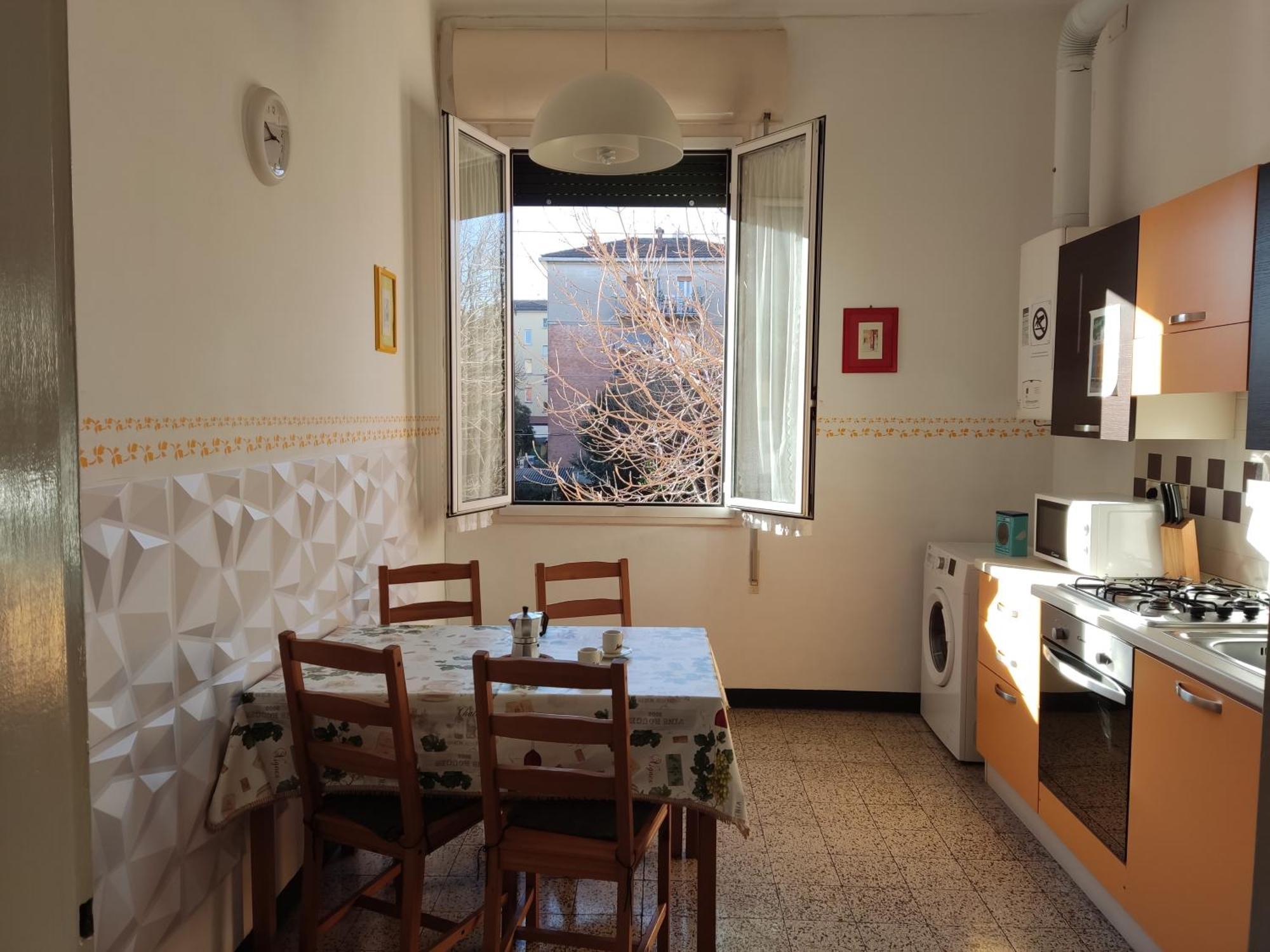 Homeinbo Bologna Buitenkant foto