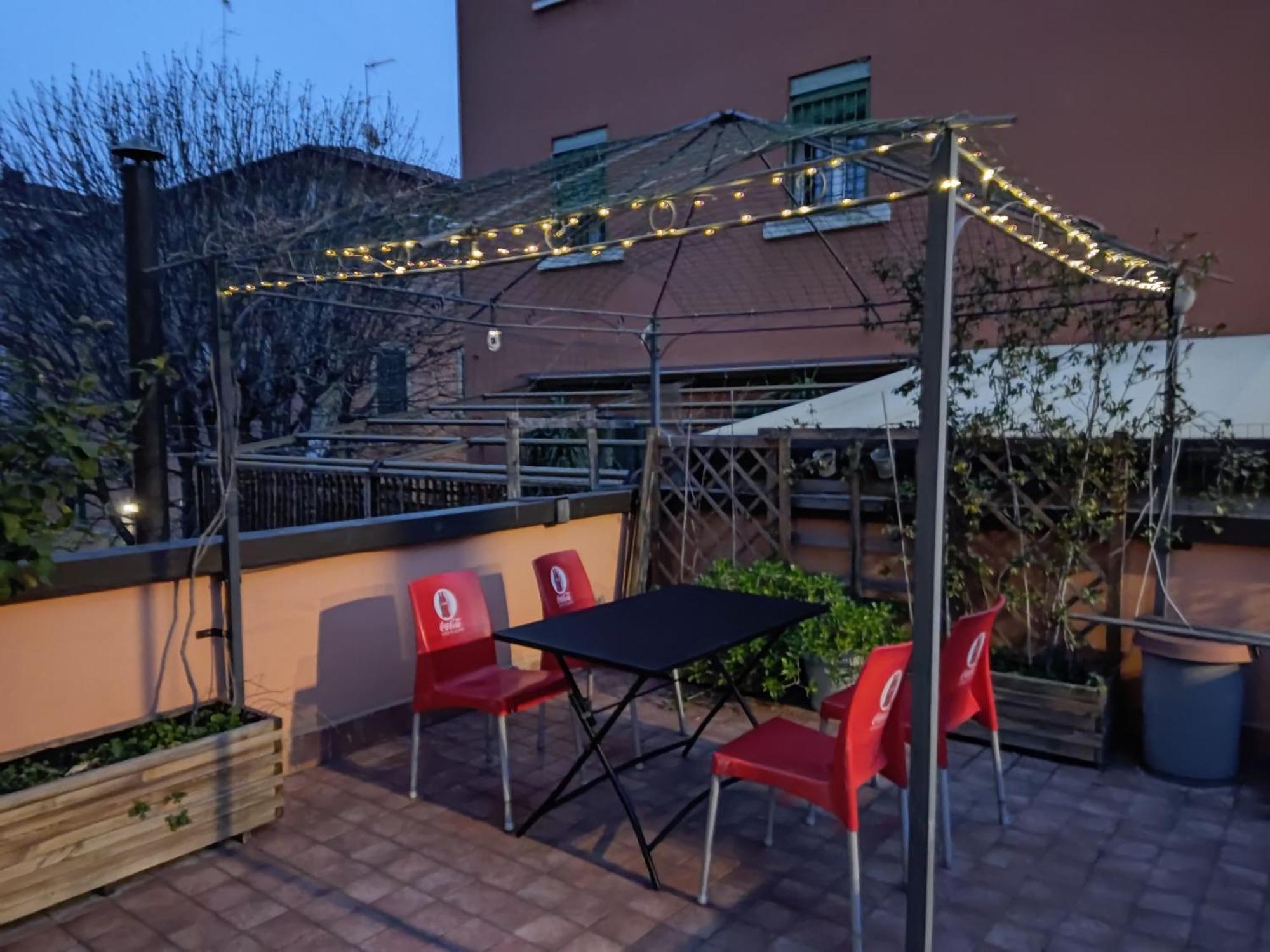 Homeinbo Bologna Buitenkant foto